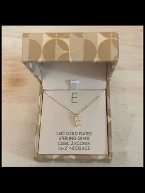 ⚡️Isabella M "E" Initial Necklace